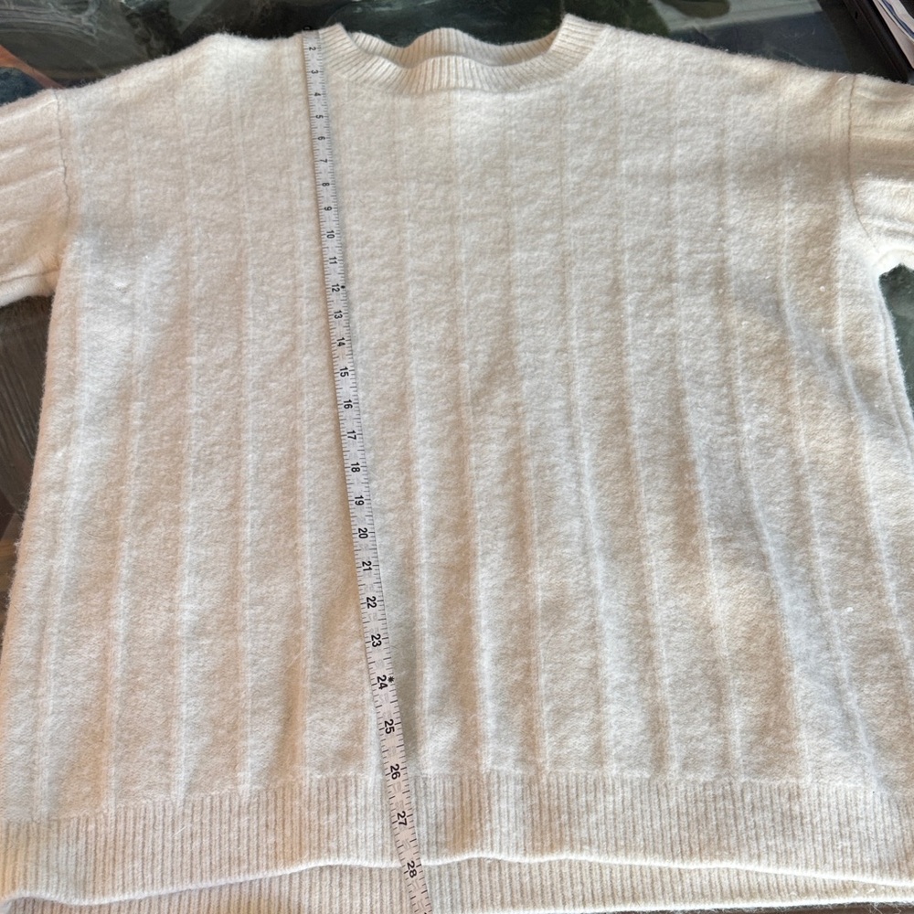 Reformation Ivory Long Sleeve Sweater - Picture 5 of 12